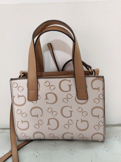 กระเป๋าสะพายได้หิ้วได้ยี่ฮ้อ Guess รูปที่ 2