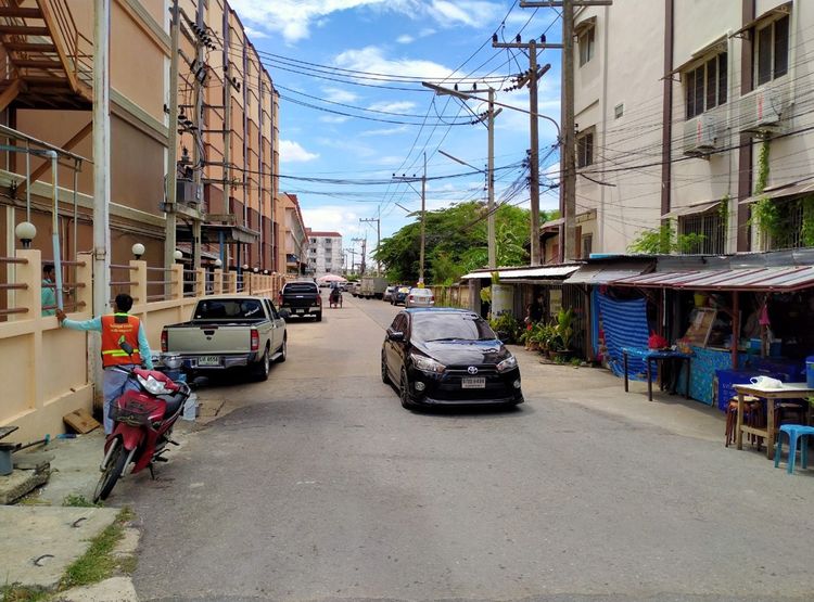 ตึกแถว 3 ชั้นครึ่ง ขาย 2 ห้องติดกัน รูปที่ 2