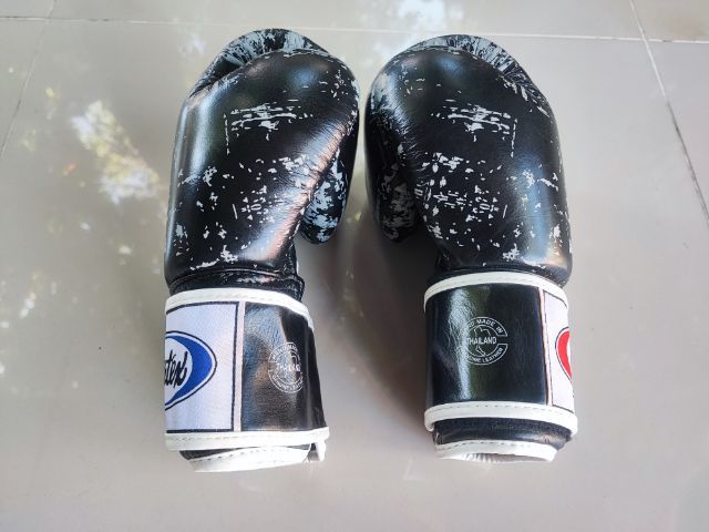 นวมชกมวย Fairtex 14" รูปที่ 2