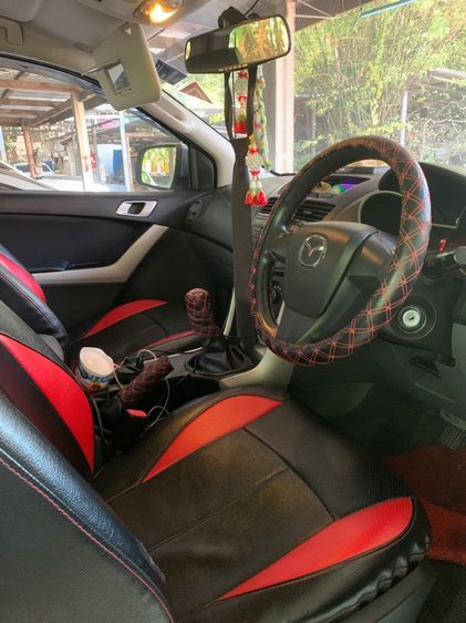 รถ Mazda BT-50 Pro 2.2 Hi-Racer สี น้ำเงิน