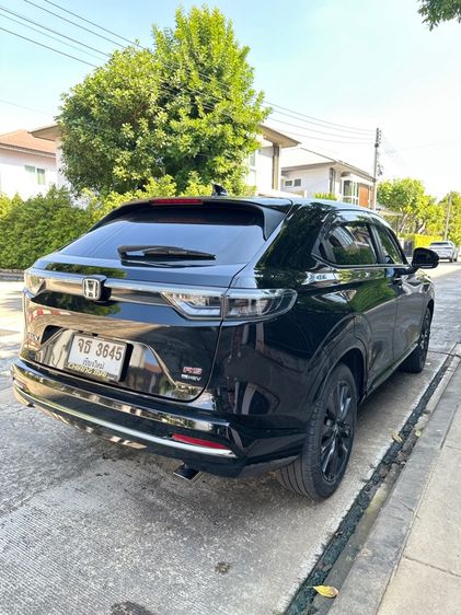 Honda HR-V 2023 1.5 e:HEV RS Utility-car ไฮบริด ไม่ติดแก๊ส เกียร์อัตโนมัติ ดำ รูปที่ 2