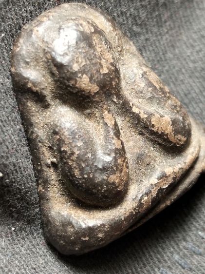 พระปิดตาลงรักครับ รูปที่ 17