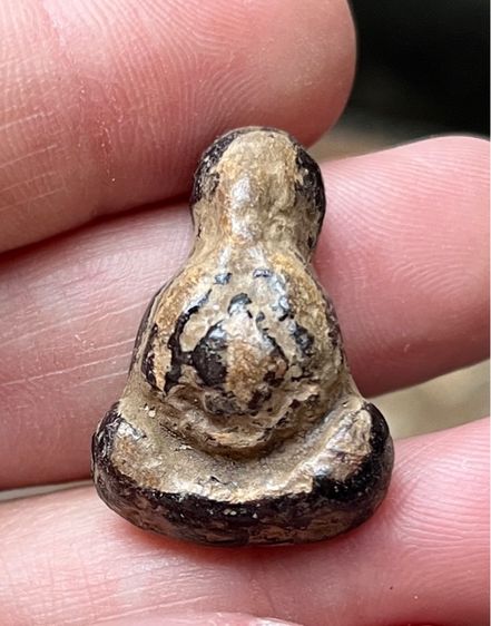 พระปิดตาหลวงปู่ยิ้ม