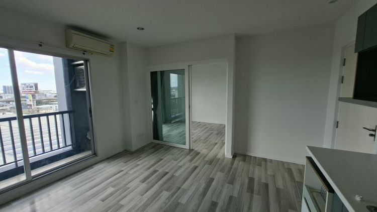 ไม่มี Land and Houses 2012 ไม่อนุญาต ใช่ เจ้าของขายเอง คอนโด The Key แจ้งวัฒนะ
1 ห้องนอน ชั้น 10 รูปที่ 3