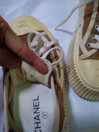 รองเท้าCHANELแท้ไม่มีกล่องส่งต่อไชค์37เก่าเก็บราคา990พร้อมส่งเก็บปลายทางเพิ่ม50บาท รูปที่ 6