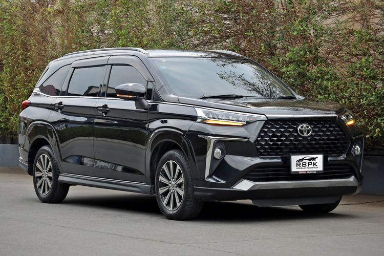 Toyota Veloz 2022 1.5 Smart Sedan เบนซิน ไม่ติดแก๊ส เกียร์อัตโนมัติ ดำ รูปที่ 4