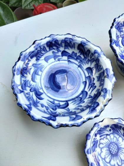 พานรองโบราณ รูปที่ 4