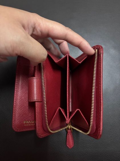 Prada รูปที่ 7