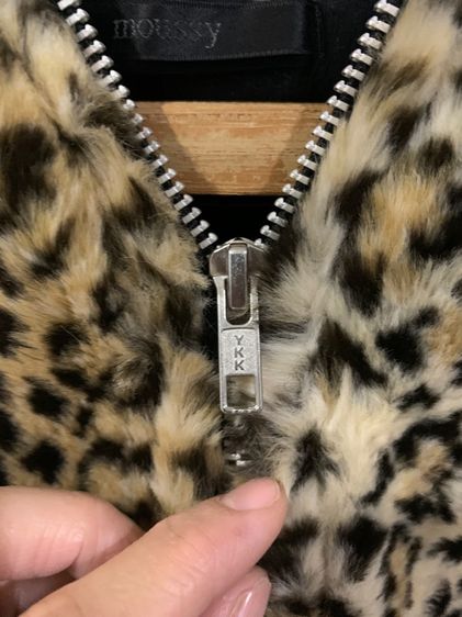  เสื้อกันหนาว กันลม ลายเสือขนนิ่มฟู บุซับใน มีซับใน หนาอุ่น ใส่กันลม  รูปที่ 3