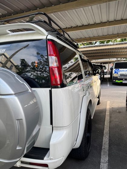 Ford Everest 2012 2.5 LTD ดีเซล เกียร์อัตโนมัติ ขาว รูปที่ 4