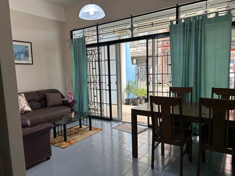 อื่นๆ มีบางส่วน สร้างเสร็จก่อน 2010 ทาวเฮ้าส์ 3 ชี้น หาด ม่รำพึง จ.ระยอง รูปที่ 2