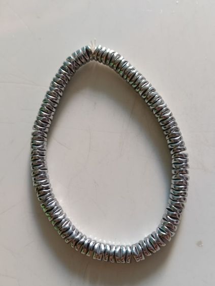 ข้อมือแร่เฮมาไทด์