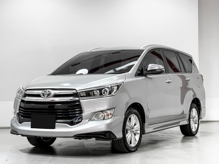 Toyota Innova 2019 2.8 Crysta V Utility-car ดีเซล เกียร์อัตโนมัติ บรอนซ์เงิน