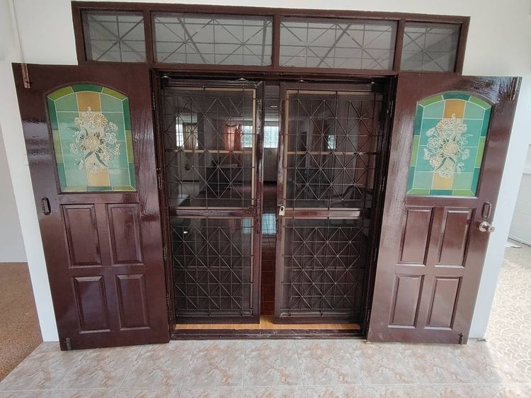 ให้เช่าหมู่บ้านวังทอง ติดถนนใหญ่ ซอยวิภาวดีรังสิต 47 บ้านแฝด 2 ชั้น มี 3 ห้องนอน 2 ห้องน้ำ