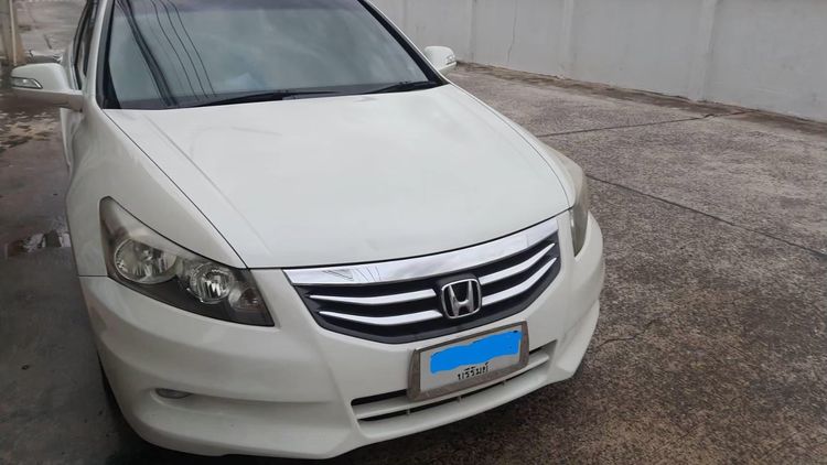 Honda Accord 2011 2.0 E i-VTEC Sedan เบนซิน ไม่ติดแก๊ส เกียร์อัตโนมัติ ขาว รูปที่ 2