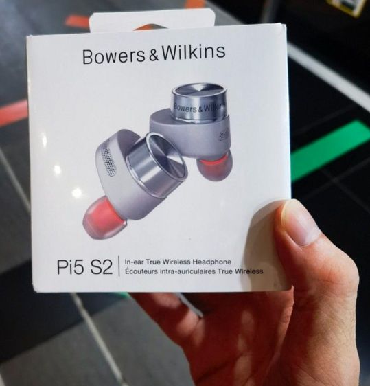 Bowers and Wilkins BW Pi5 S2 TRUE WIRELESS