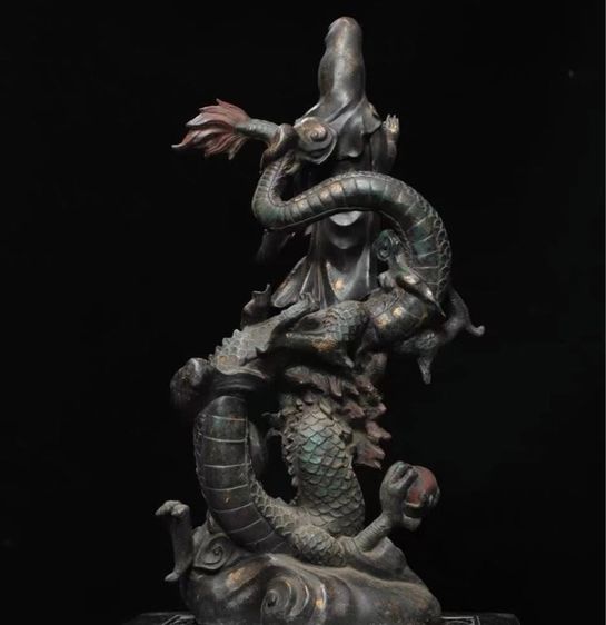 เจ้าแม่กวนอิมสำริดเก่่า รูปที่ 4