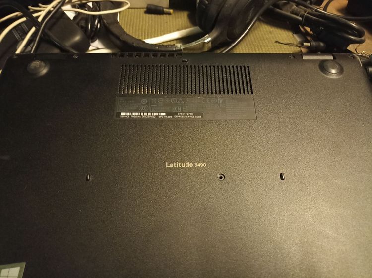 โน้ตบุ๊ค i5 gen8 Dell Latitude 3490