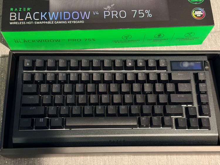 Razer Blackwidow V4 Pro 75 OLED Wireless Keyboard รูปที่ 2