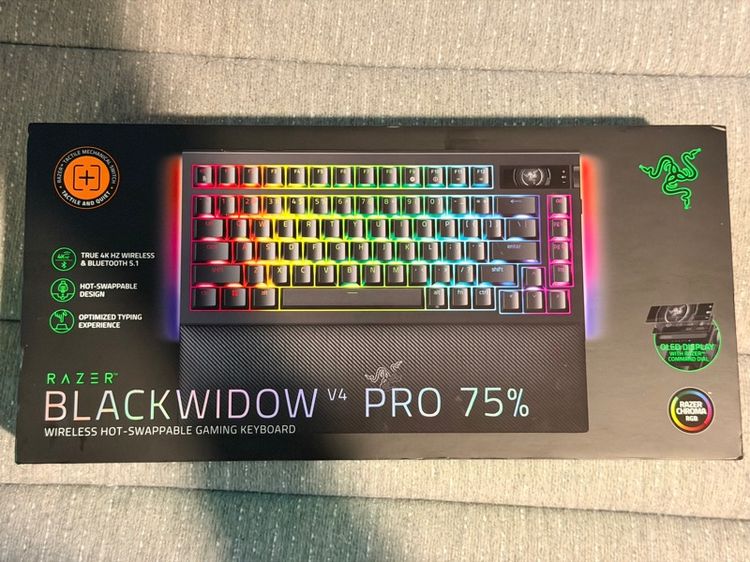 Razer Blackwidow V4 Pro 75 OLED Wireless Keyboard