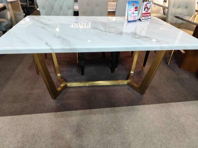 โต๊ะทานข้าวหินอ่อน โต๊ะกินข้าวหินอ่อน รูปที่ 3