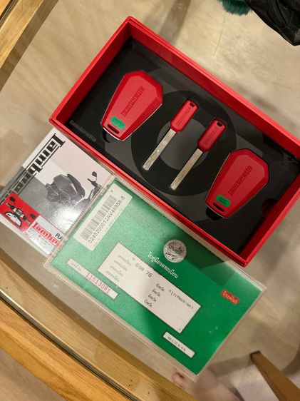 Lambretta x300 สีแดง รูปที่ 9