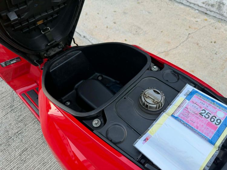 Lambretta x300 สีแดง รูปที่ 7