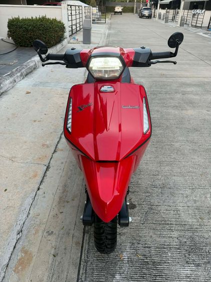 Lambretta x300 สีแดง