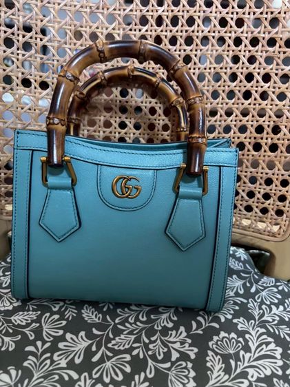 Gucci หนังแท้ ฟ้า Bamboo Diana mini Tote