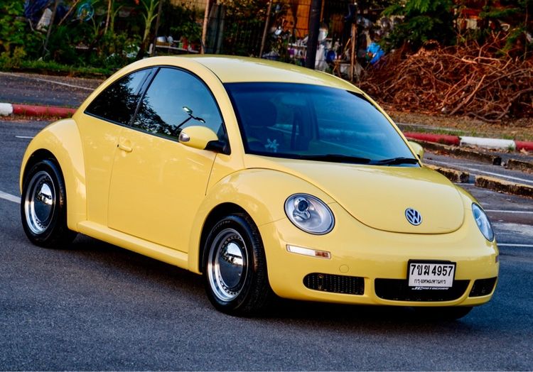 Volkswagen Beetle 2010 1.6 Sedan เบนซิน ไม่ติดแก๊ส เกียร์อัตโนมัติ เหลือง รูปที่ 3