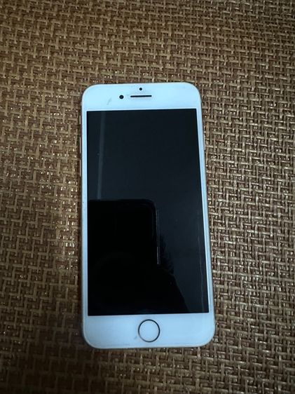 iPhone 8