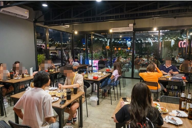 เซ้งร้านอาหาร-นั่งชิล-ดนตรีสด วัชรพล สะพานใหม่ บางเขน มีหมู่บ้านใกล้เคียงเยอะ ดารายุค 90 เพียบ มีที่จอดรถกว้าง รูปที่ 4