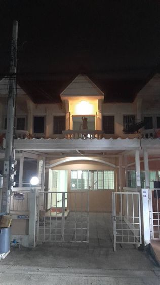 📢 ให้เช่าทาวน์เฮ้าส์ 2 ชั้น ราคาเบา ทำเลดี เพชรเกษม