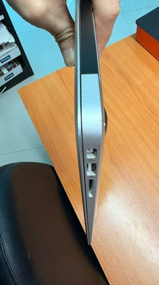 Macbook Air 13" Early 2015  รูปที่ 10