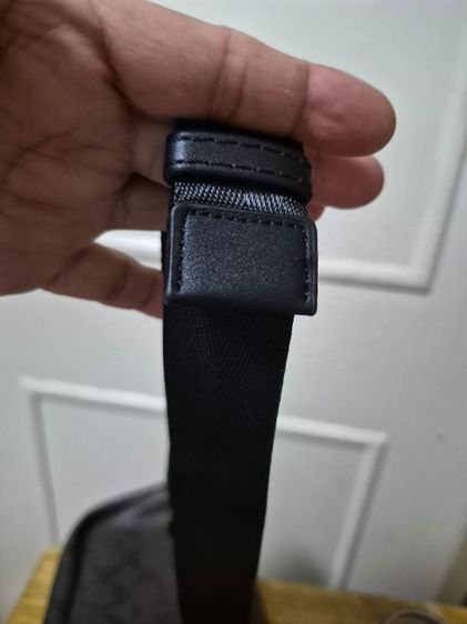 กระเป๋าคาดอก COACH  รูปที่ 12