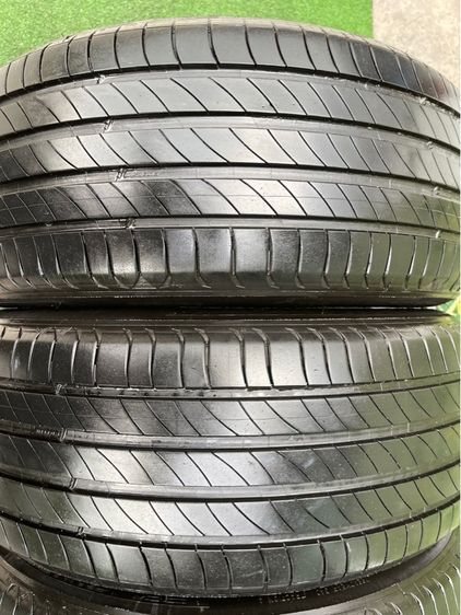ยาง Michelin Primacy4  225 55 17 ปี 25 ชุด 6900 บาทคะ  ไร้ปะ ไร้ตำหนิ ยางสวย รูปที่ 3