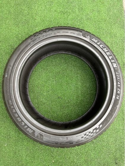 ยางน้องป้ายแดง Michelin PILoT225 45 18 ปี 25 ชุด รูปที่ 10