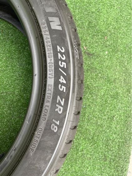 ยางน้องป้ายแดง Michelin PILoT225 45 18 ปี 25 ชุด รูปที่ 9