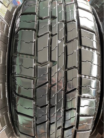 ยางกะบะน้องป้ายแดง  Michelin LTX FORCE  225 70 15 ปี 25 ชุดละ 9450 บาทคะ  ไร้ปะ ไร้ตำหนิ ยางสวยมาก รูปที่ 4