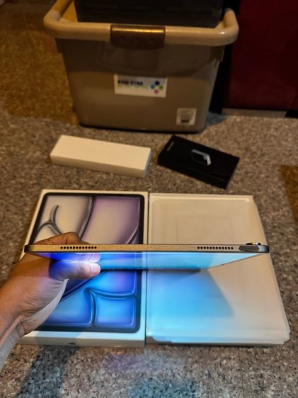 ขายiPadAir13 M2 สีSpace Gray 128กิ๊กมีกล่องอีมี่ตรงไร้รอยตกบุบใดๆสูนTrueสภาพสวยๆๆใช้งานดีถูกมากก รูปที่ 3