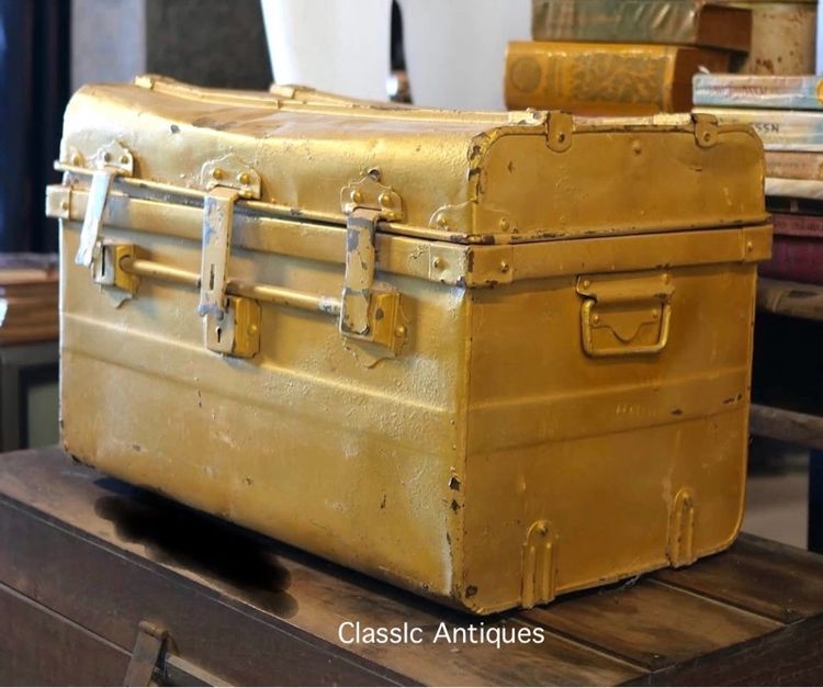 หีบเหล็ก หีบสมบัติ เก่าโบราณสะสม รูปที่ 4