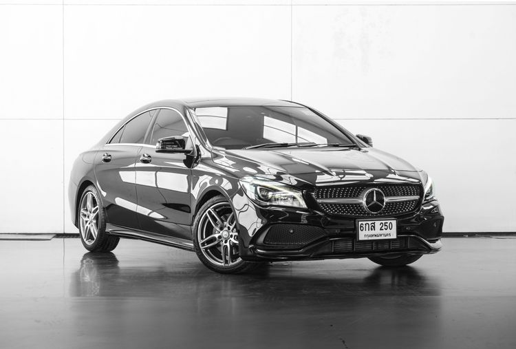 รถ Mercedes-Benz CLA-Class CLA250 AMG สี ขาว