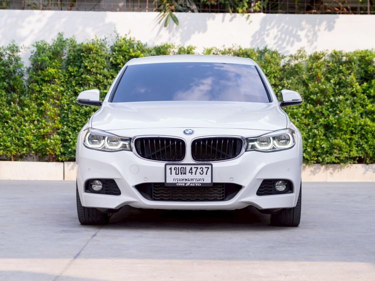 BMW Series 3 2020 320d Sedan ดีเซล ไม่ติดแก๊ส เกียร์อัตโนมัติ ขาว รูปที่ 2
