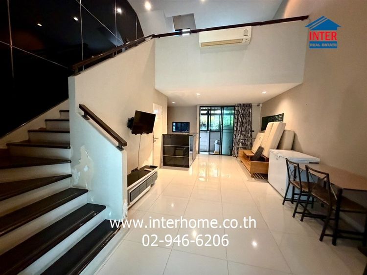 ทาวน์โฮม 3.5 ชั้น 20.4 ตร.ว หมู่บ้านกลางเมือง วิภาวดี64 ซอยวิภาวดี64 แยก13 ถนนวิภาวดี ถนนแจ้งวัฒนะ เขตหลักสี่ กรุงเทพมหานคร รูปที่ 4