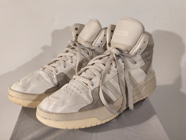 Adidas Forum Mid US 10.5 UK 10  EU 44⅔ White Grey  445 THB  รูปที่ 2