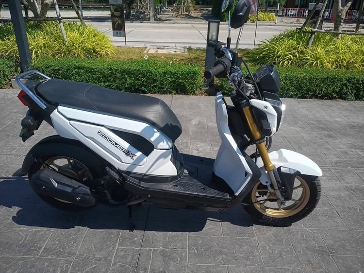 zoomer x เล่มครบค่ะ รูปที่ 3