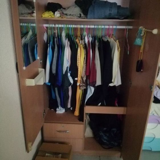 ตู้เสื้อผ้า รูปที่ 3
