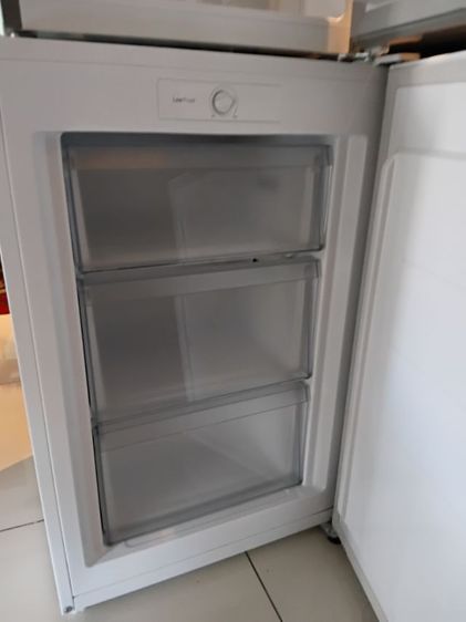 ตู้เย็นแนวตั้งแช่แข็งสามชั้นของใหม่ รูปที่ 3