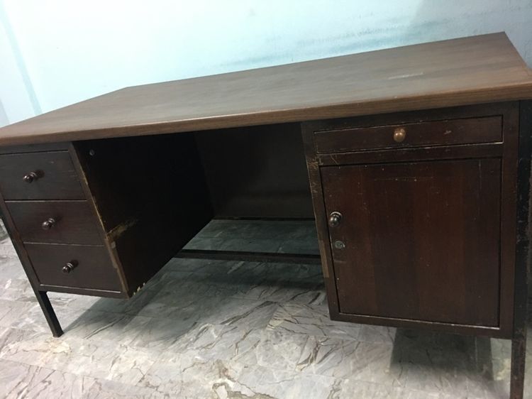 โต๊ะทำงาน รูปที่ 2