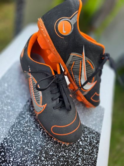 รองเท้าสตั๊ด nike keebra เด็ก 5-7 ขวบ รูปที่ 2